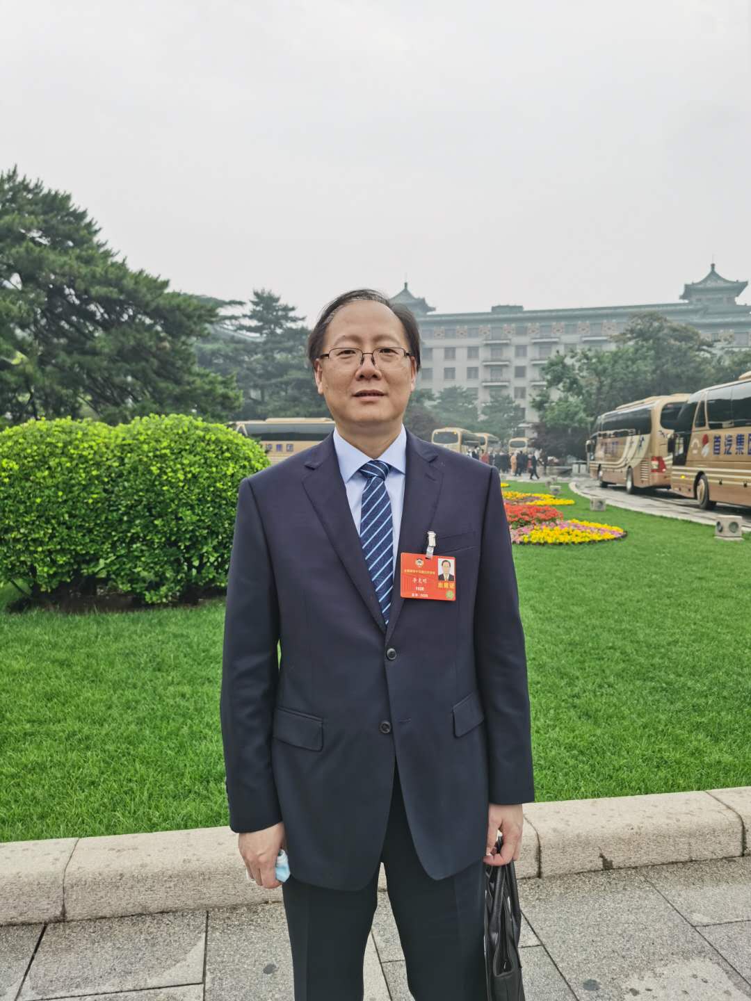 7.全国政协委员、互博在线(中国)沈飞副总经理、总工程师李克明