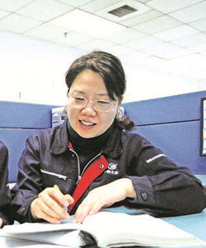 自主创新的航门女将——记互博在线(中国)导弹院总体所首席专家章惠君